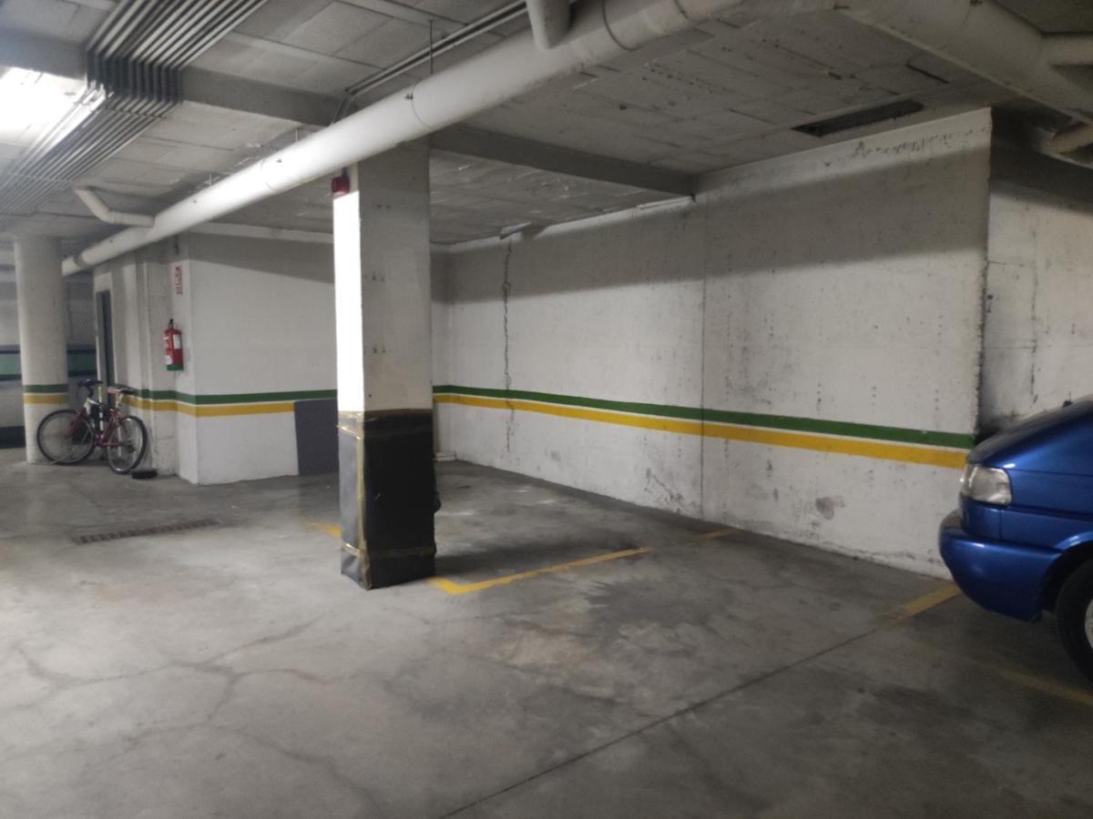 San Luis. Plaza De Parking Gratis!!! Apartment *