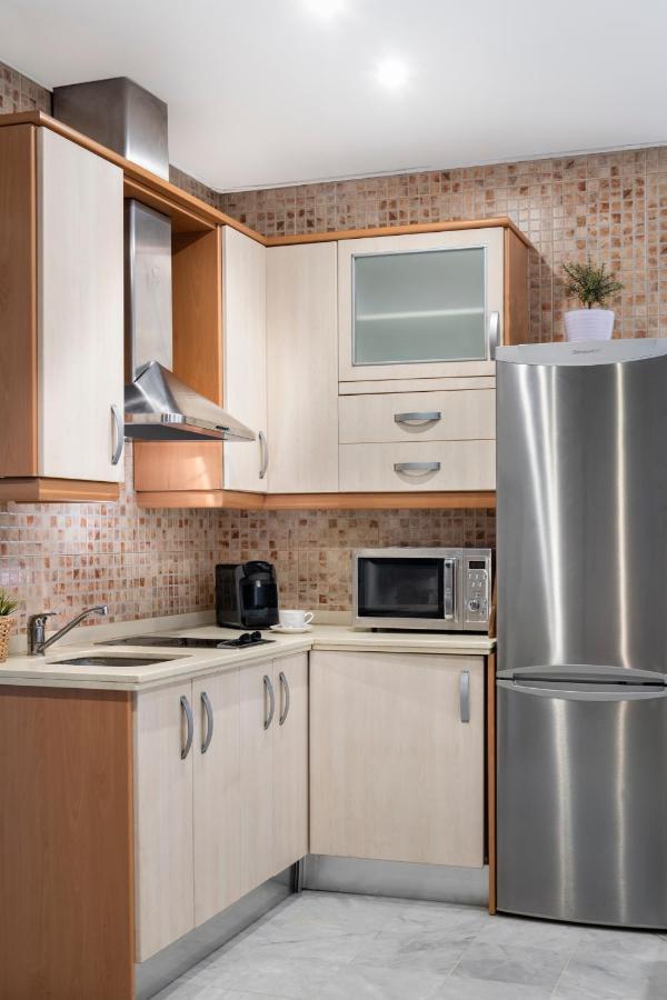 Con Terraza En Centro By Rent Me Apartamento *
