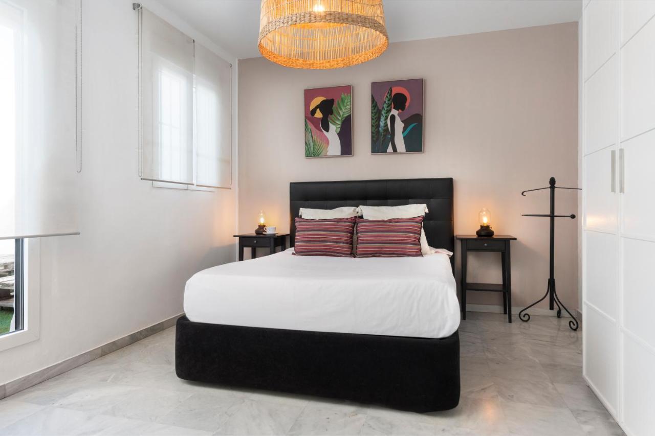 Con Terraza En Centro By Rent Me Sevilla
