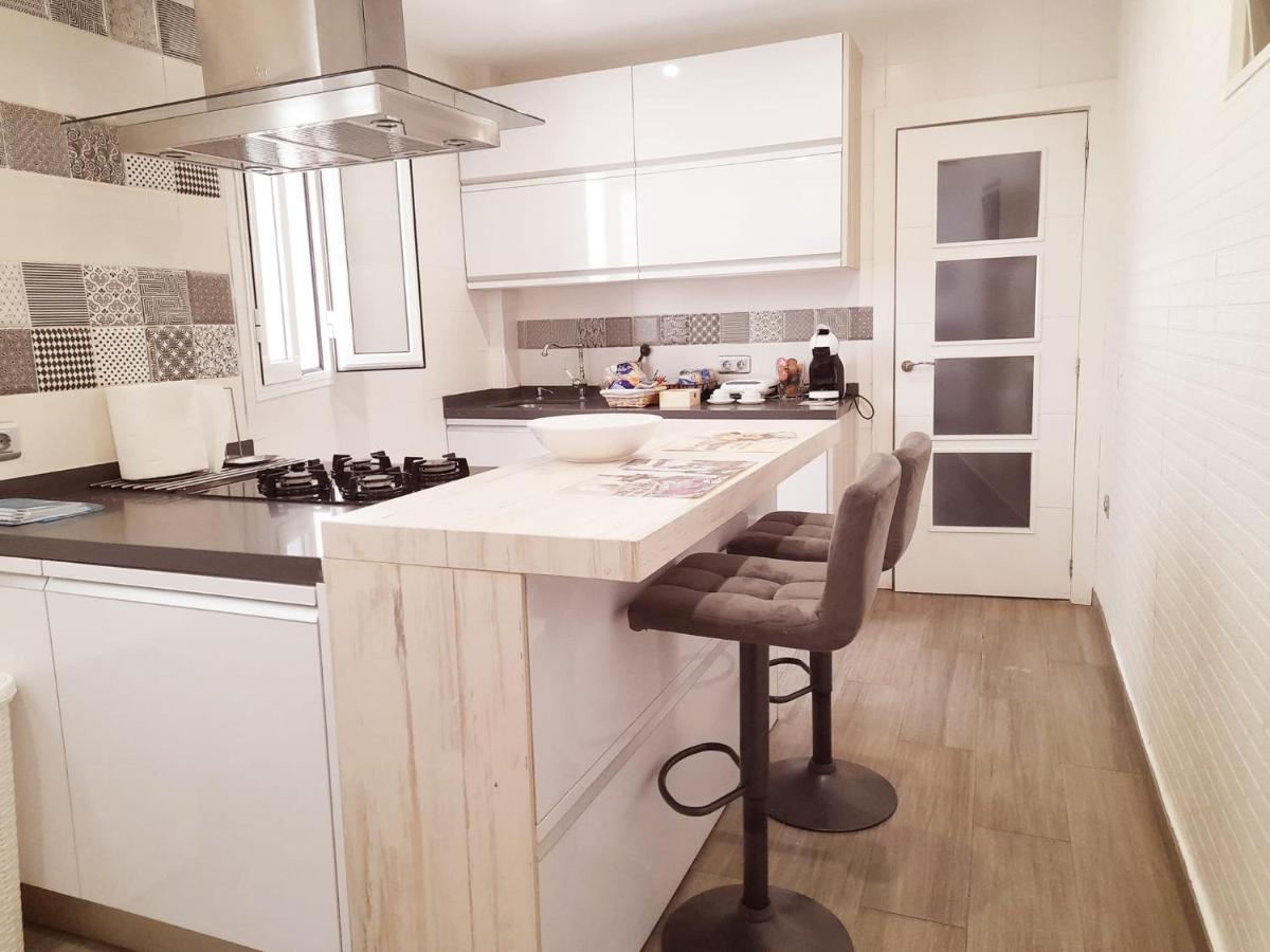 Apartment Amplio Apartamento Oldtown-free Parking Seville