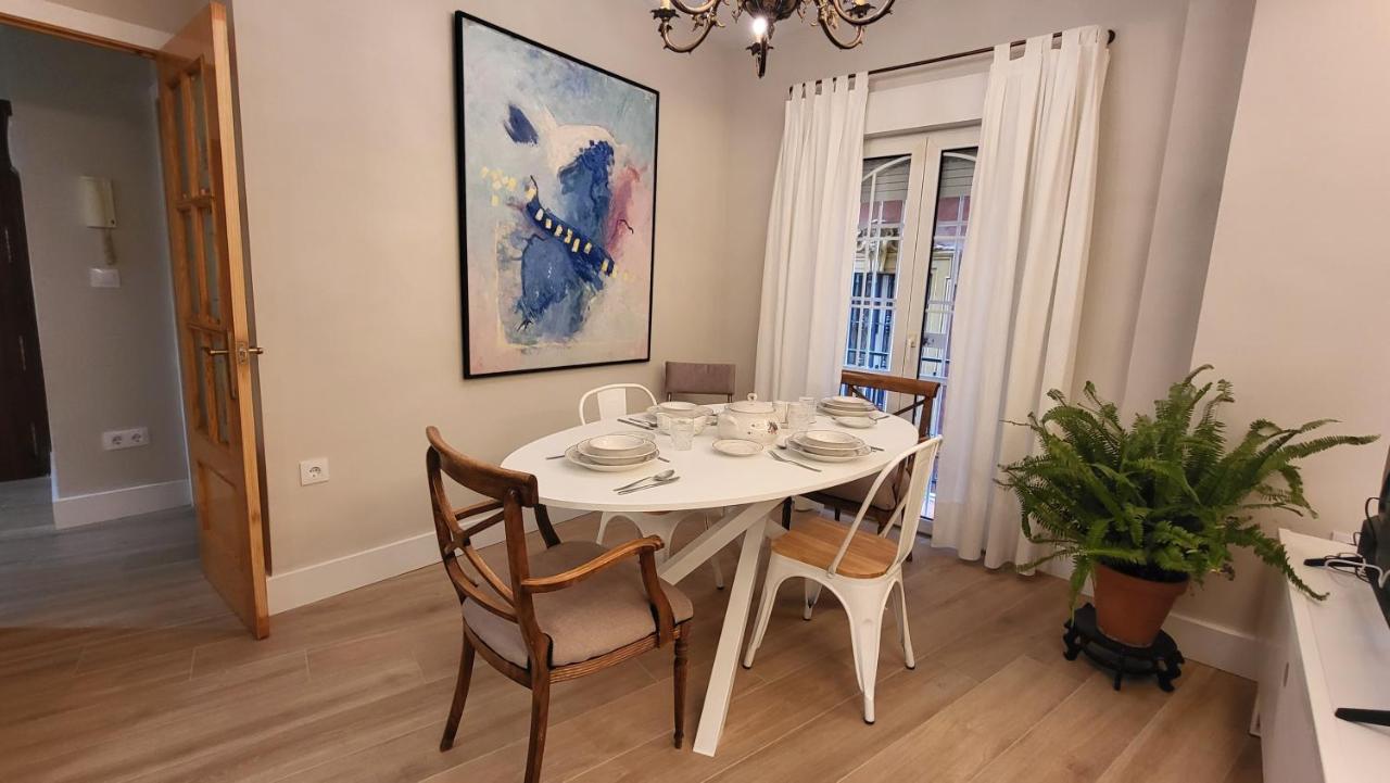 Rentalsevilla En La Plaza Del Salvador Apartment Seville