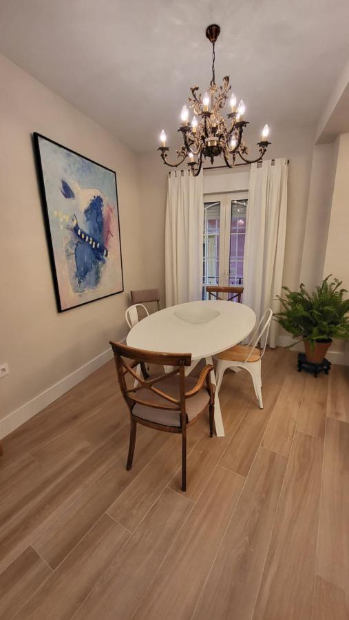Rentalsevilla En La Plaza Del Salvador Apartment