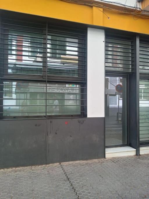 Hispalis Plaza Cristo De Burgos Apartment *