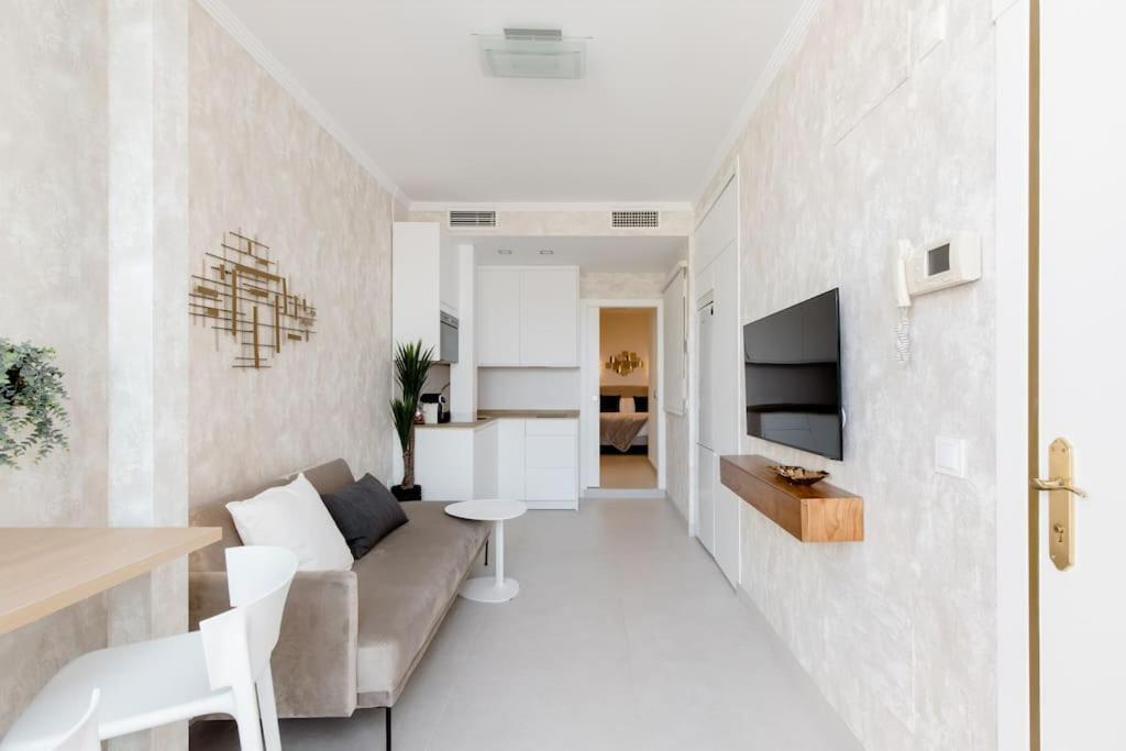 Apartment Atico C/ Adriano_catedral. *