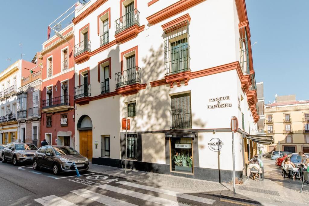 Atico C/ Adriano_catedral. Apartment Seville