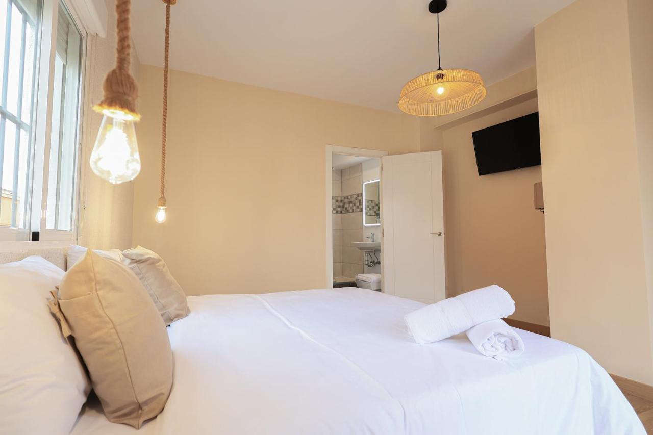 Guest house The Clover Seville