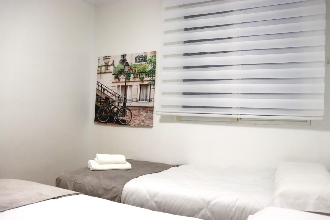 Apartment Nightinsevilla Juglar Free Parking
