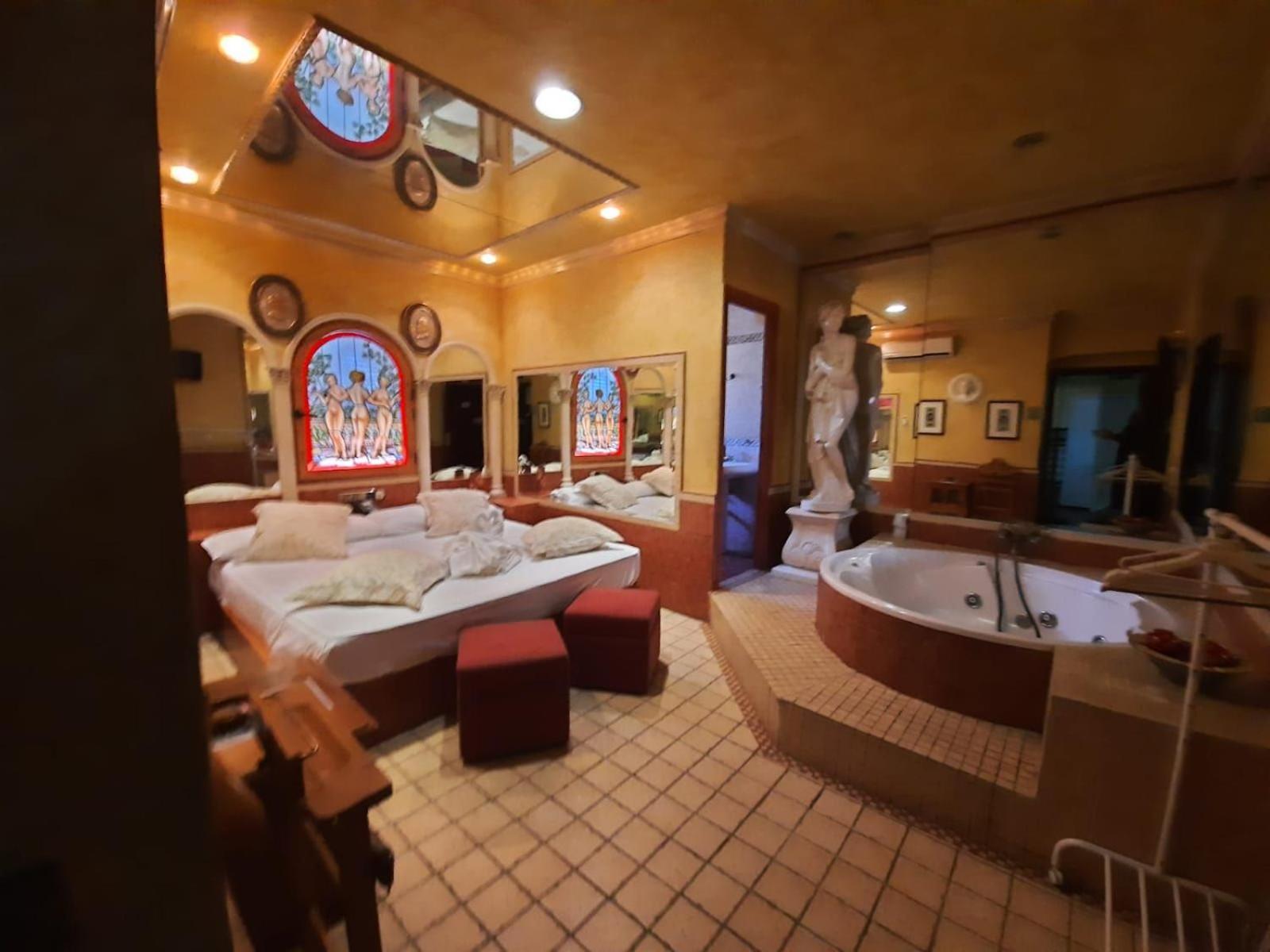 Avenida Andalucia - Solo Adultos Guest house Seville