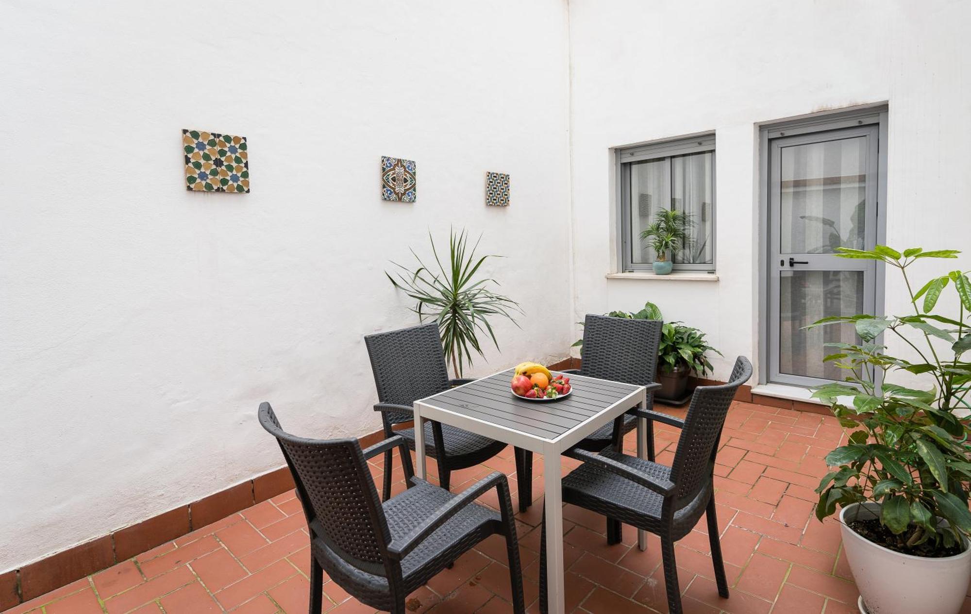 Triana Deluxe Con Patio Privado Apartment