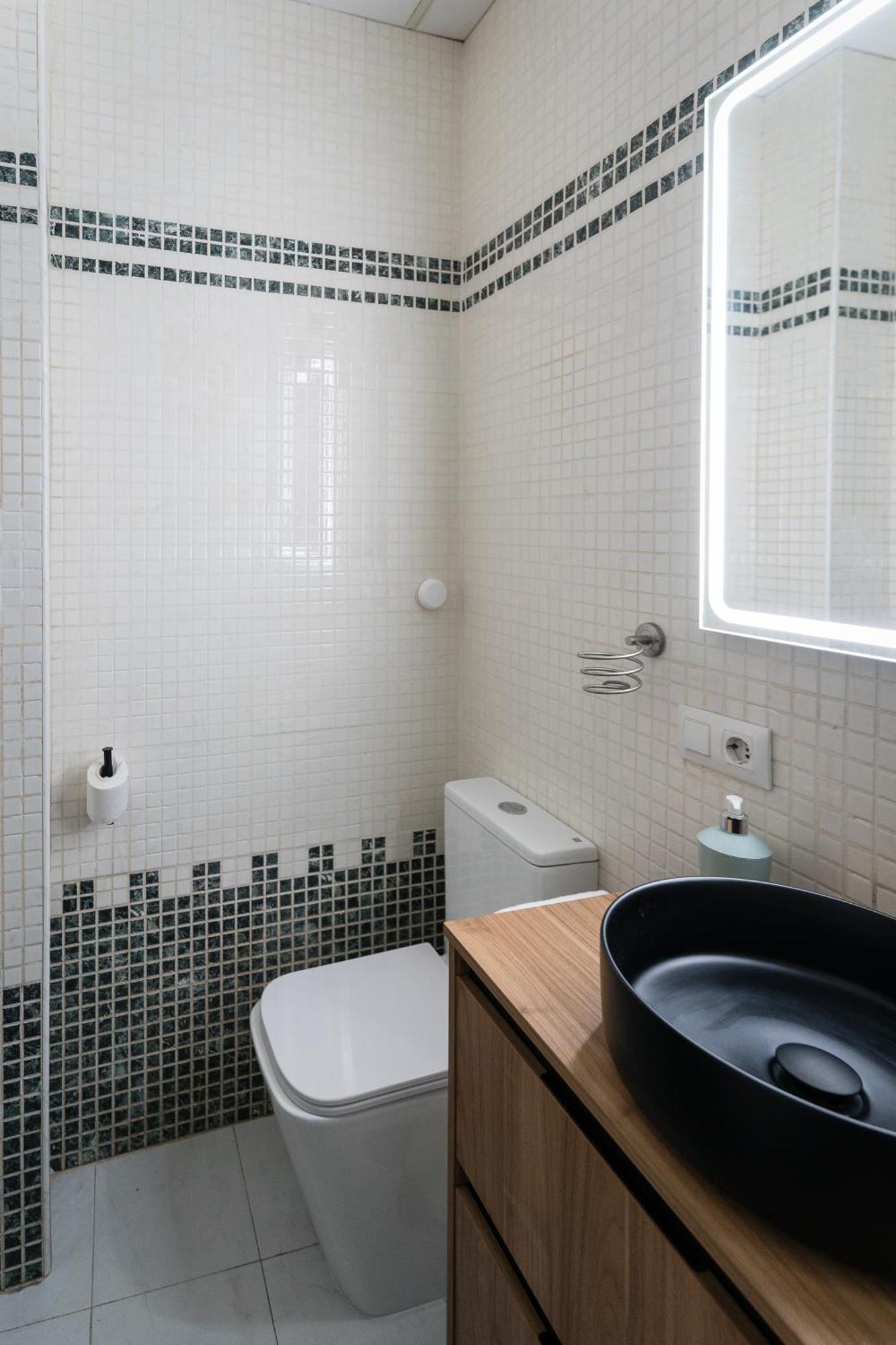 Triana Deluxe Con Patio Privado * Seville