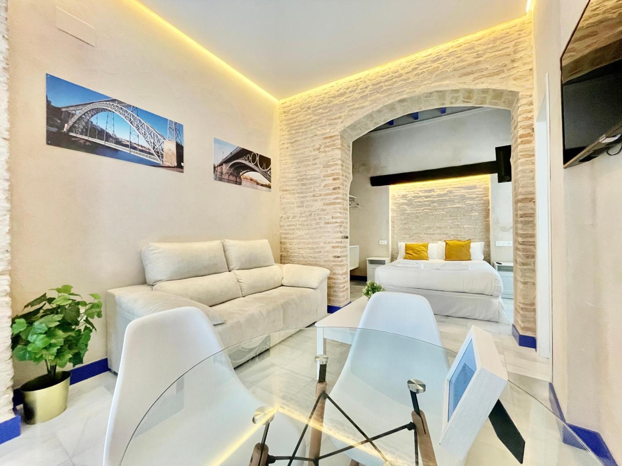 Philippe's Triana Apartment *