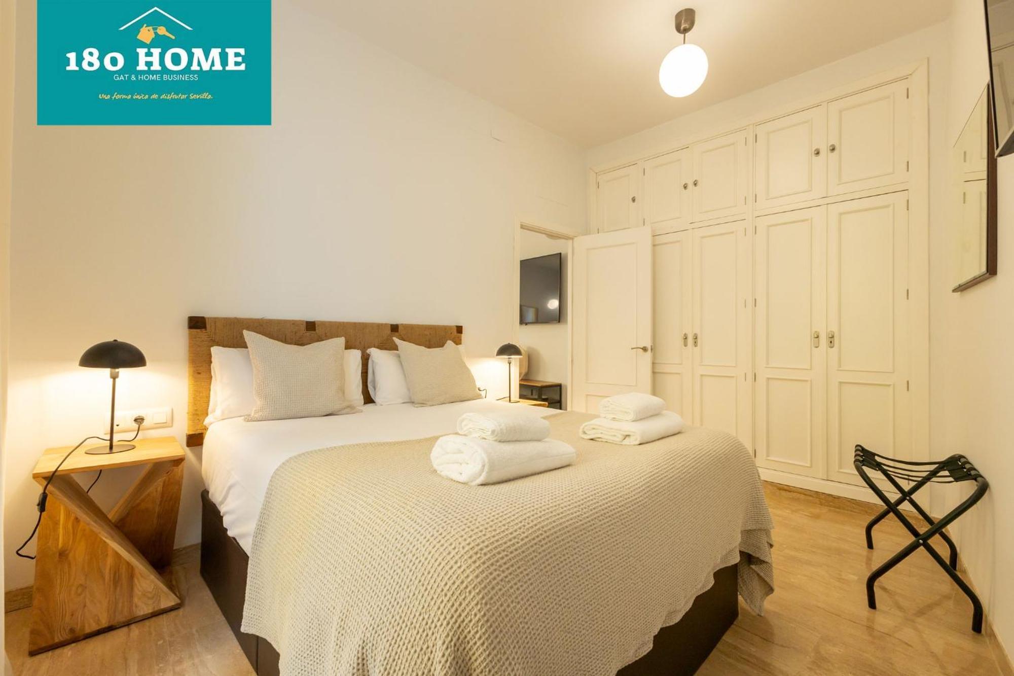 Apartment 180 Goyeneta Luxury *