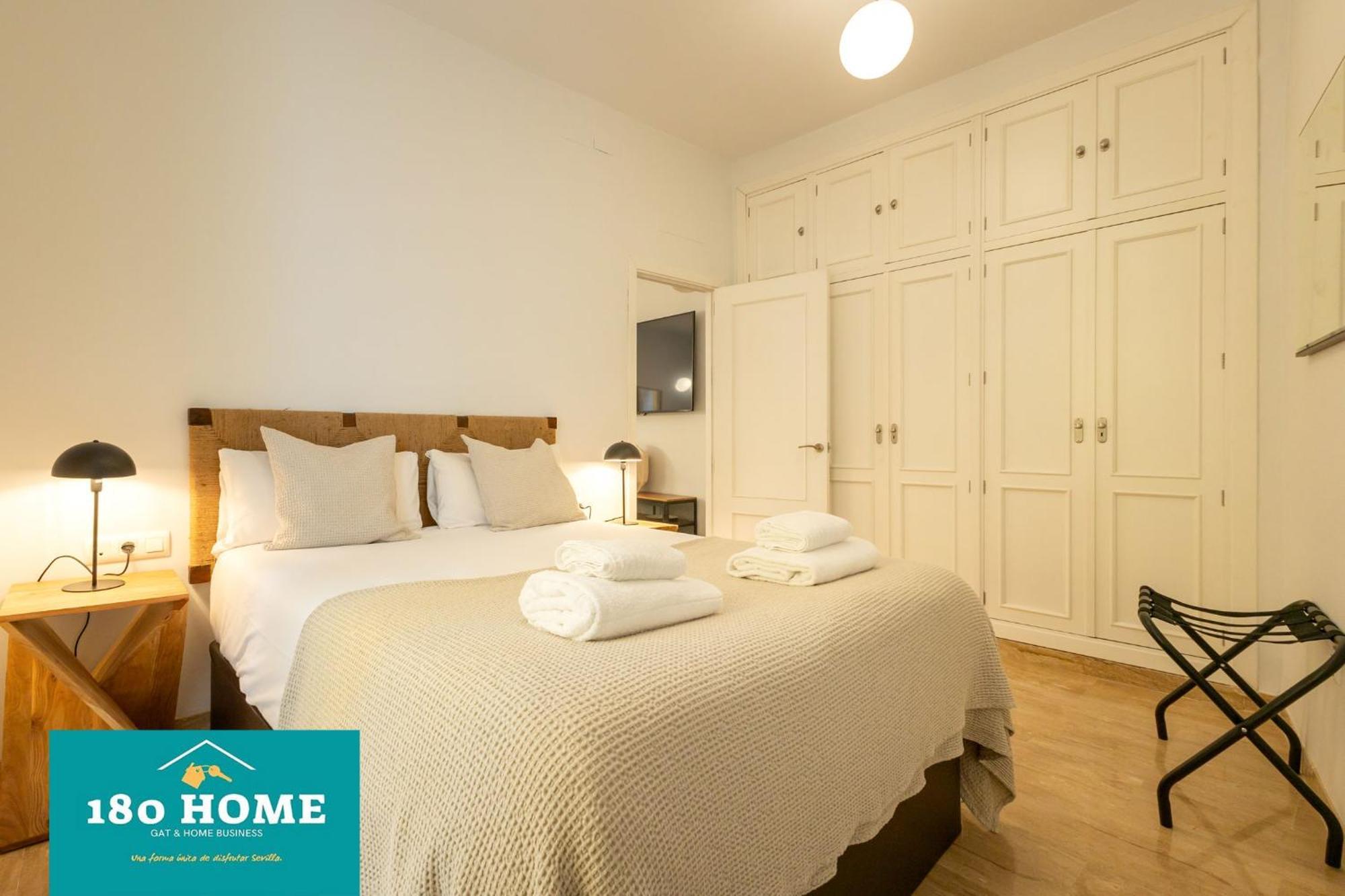 Apartment 180 Goyeneta Luxury