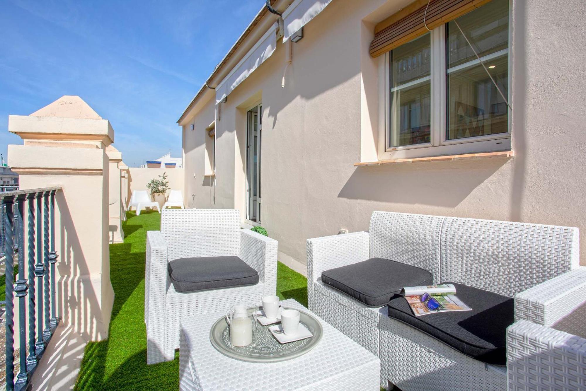 Apartment Genteel Giralda
