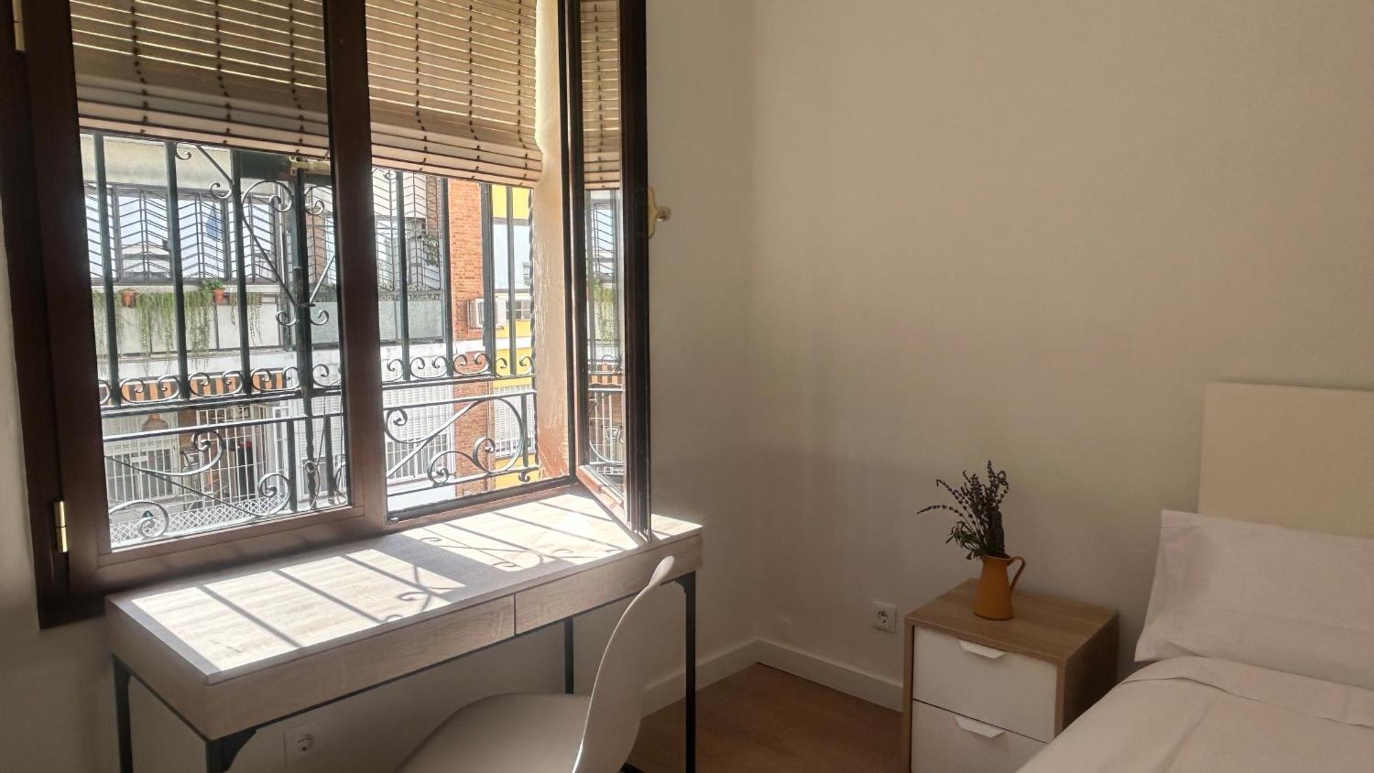 Selecta Casa Junto A Triana Seville