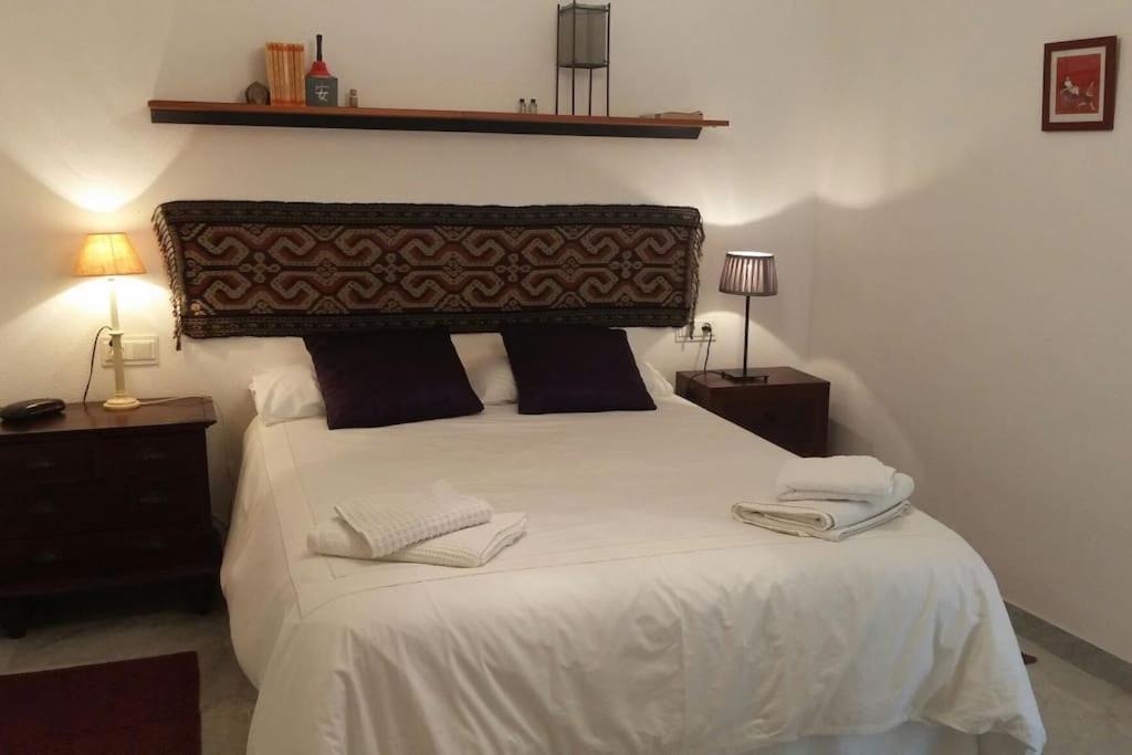Apartment Centrally Located In Old Palace House