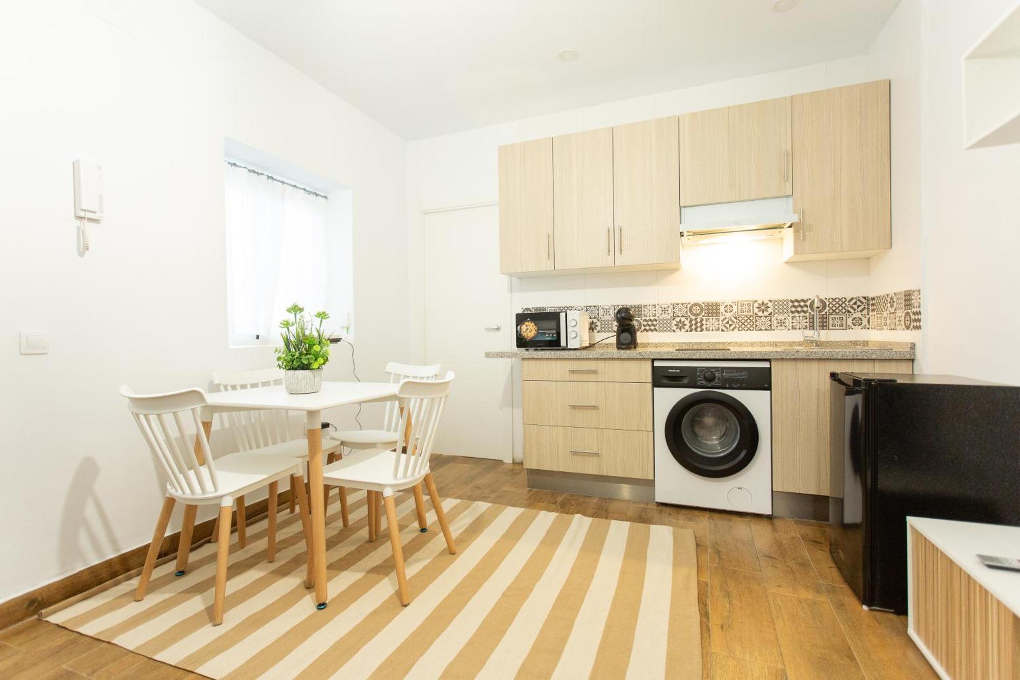 Apartment Wish Amparo De *
