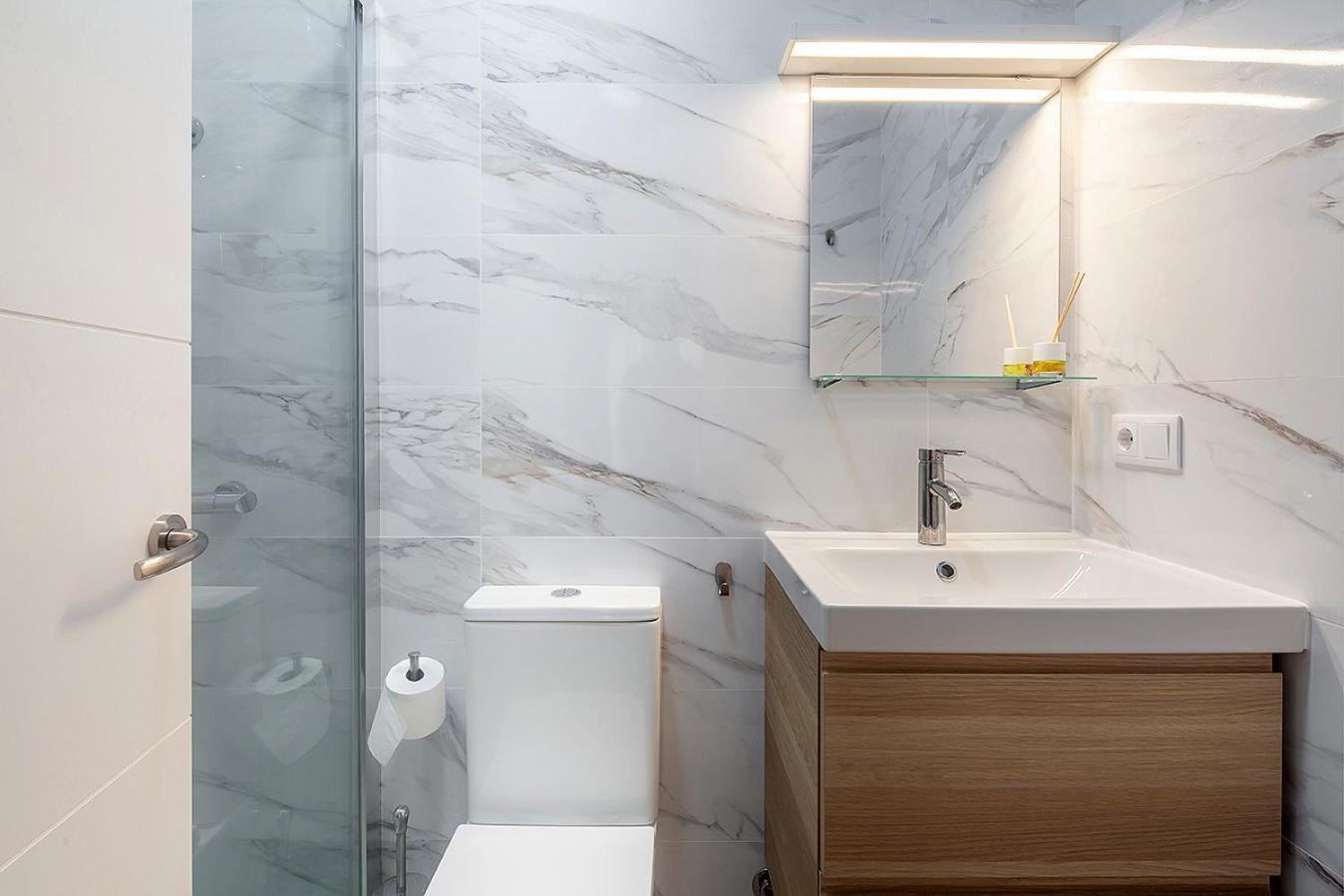 Amazing Flat In Center-sevillarooms Sevilla