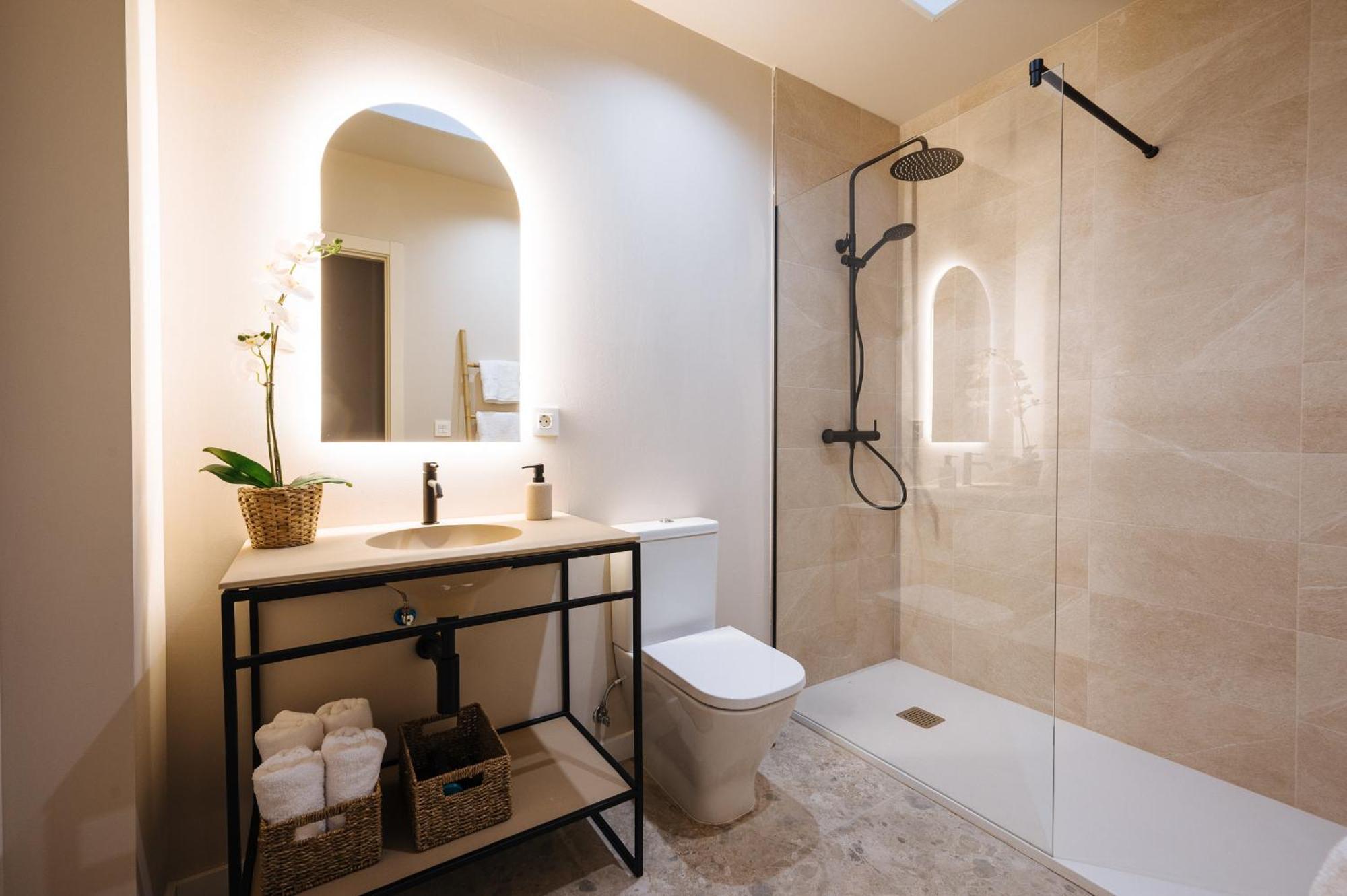 New Hostly Alameda Apartment *
