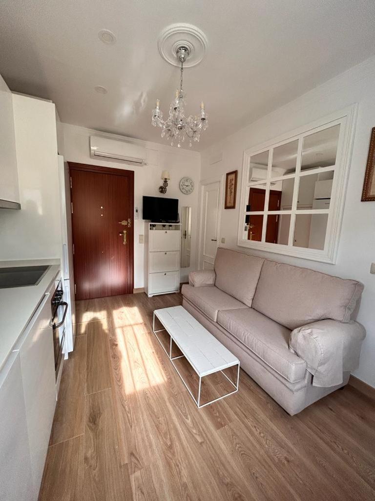 Giulia Apartment Seville