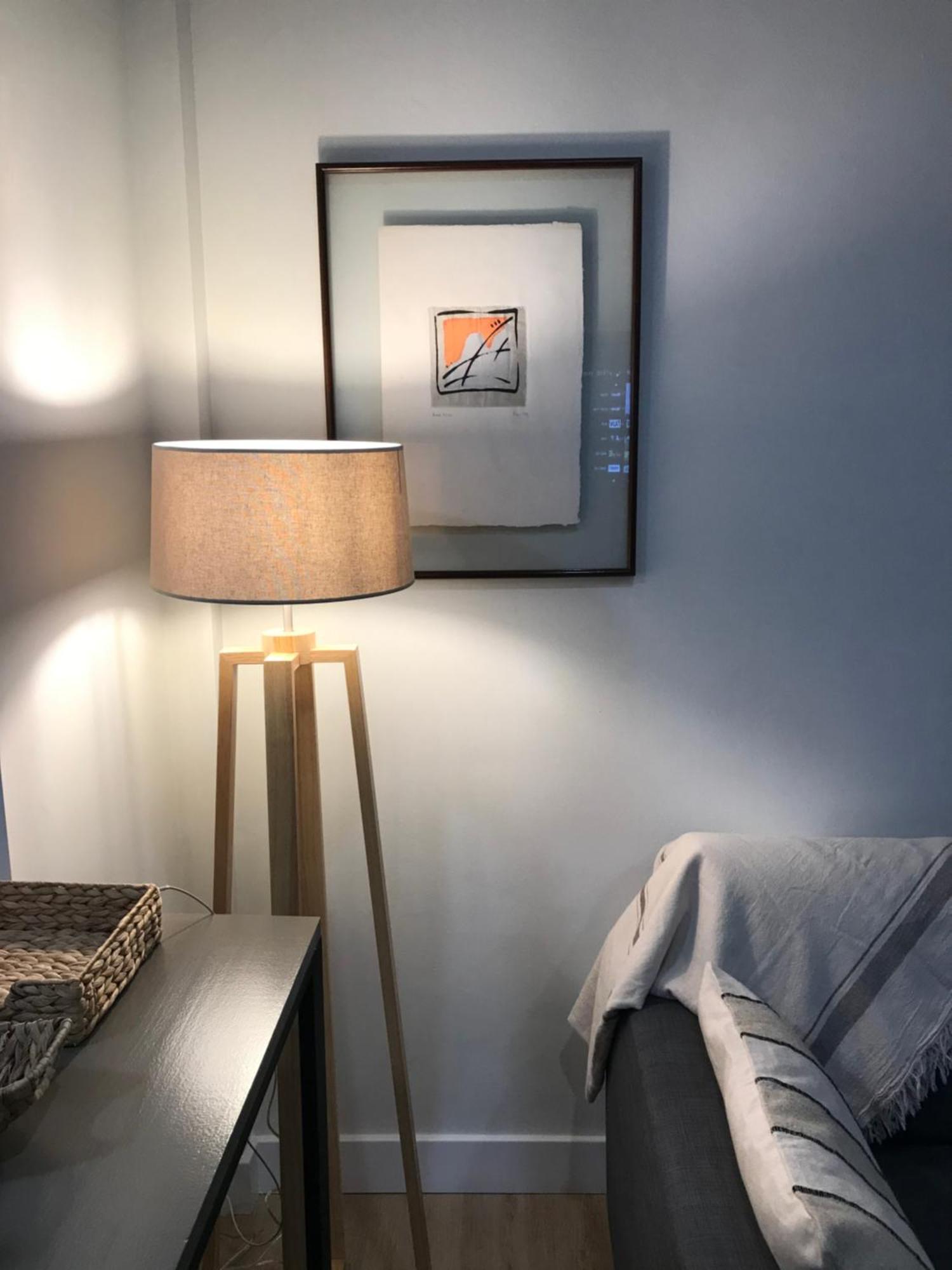 Lira Home, Centro