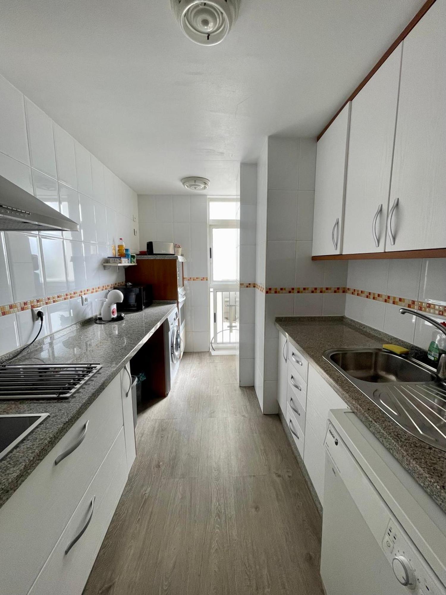 Piso Azores-fibes Seville