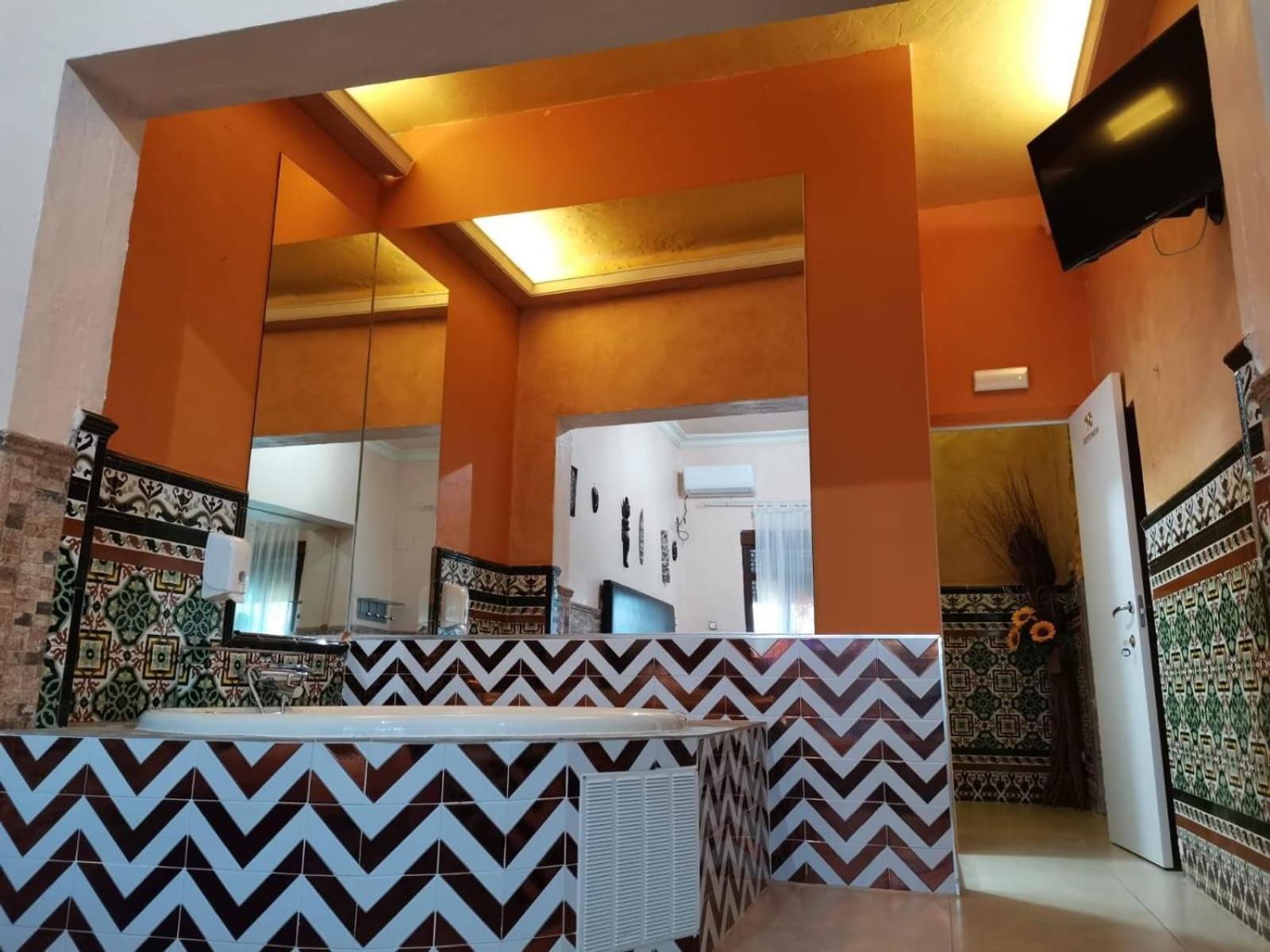 Avenida Andalucia - Solo Adultos Guest house *