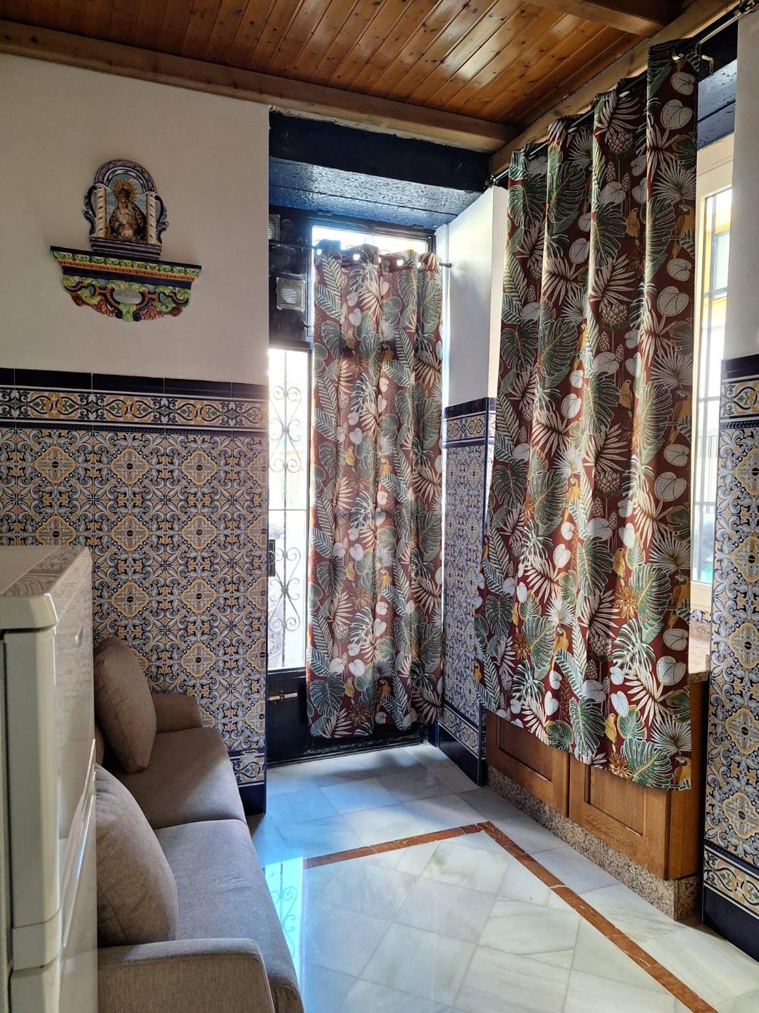 Plaza San Apartment Seville