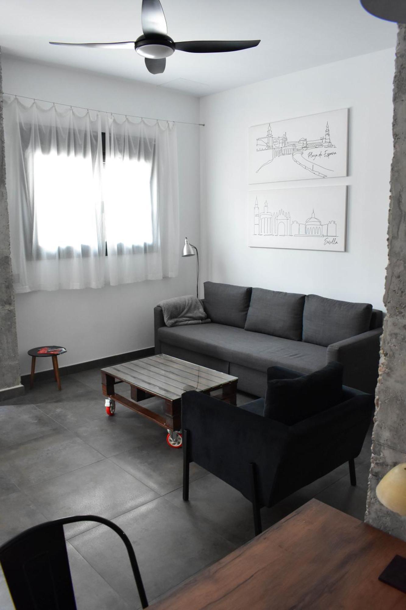 Industrial Flat * Sevilla
