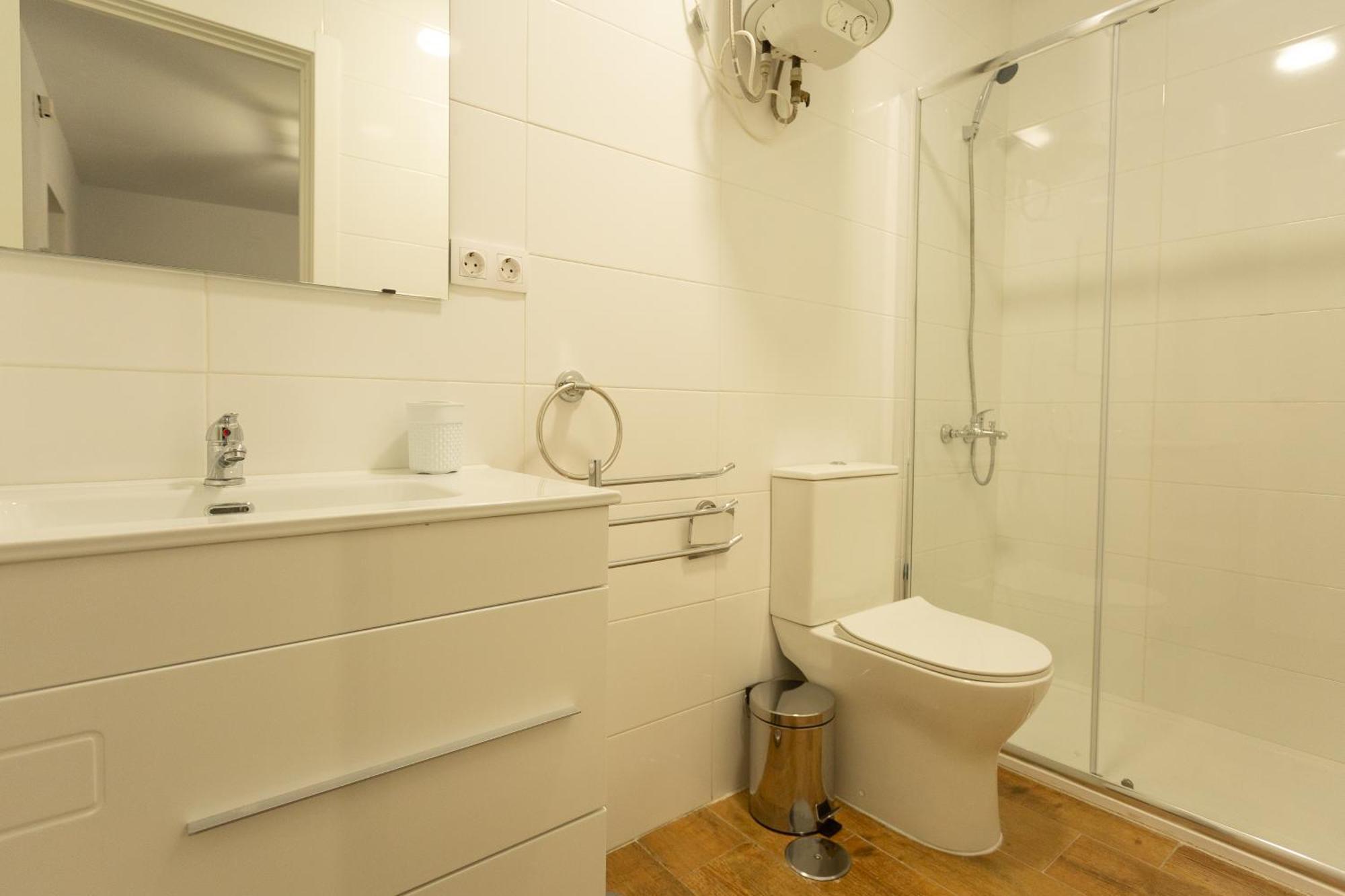Wish Amparo De Apartment
