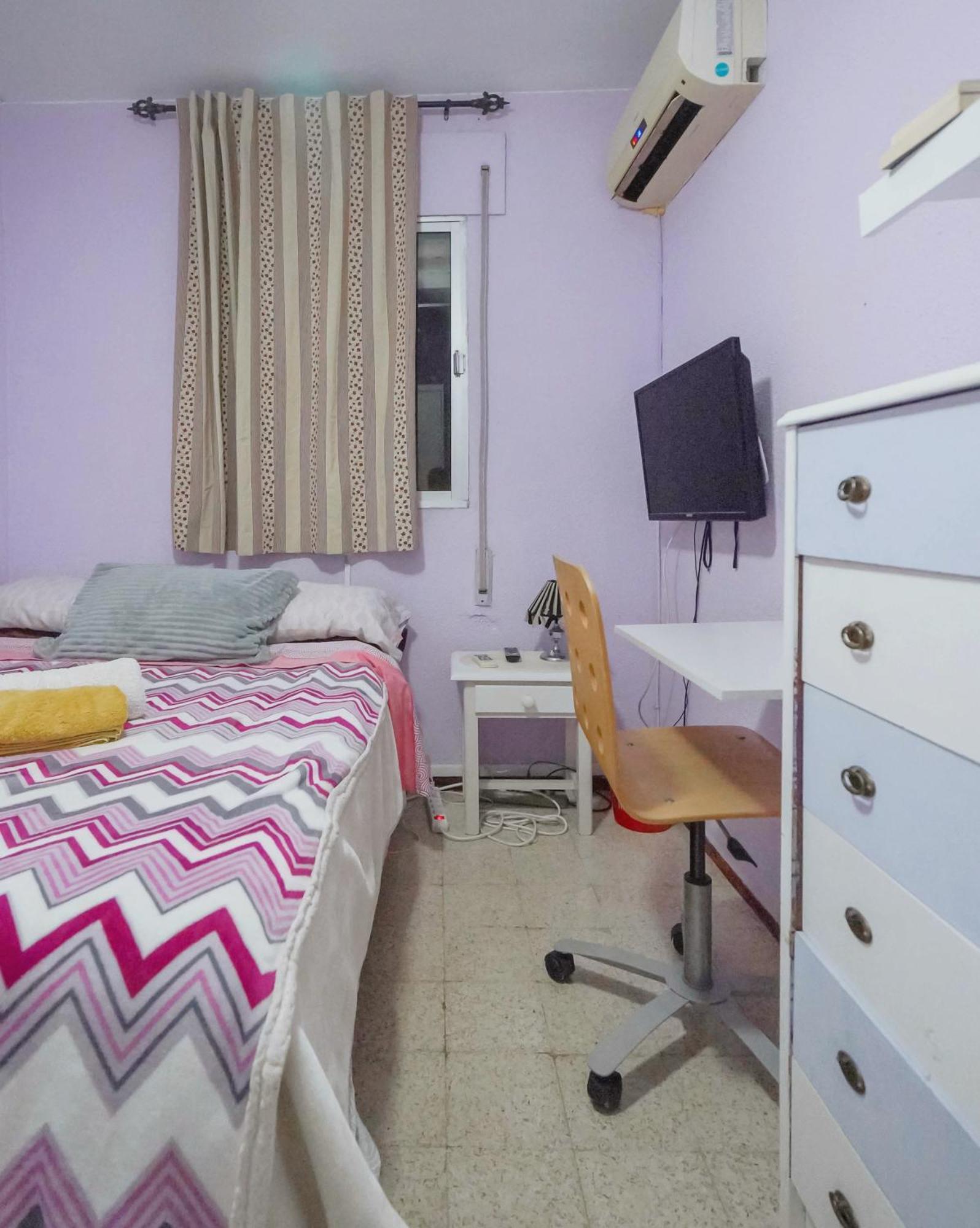 Habitación en casa particular Privadas Con Cama Doble En Sevilla