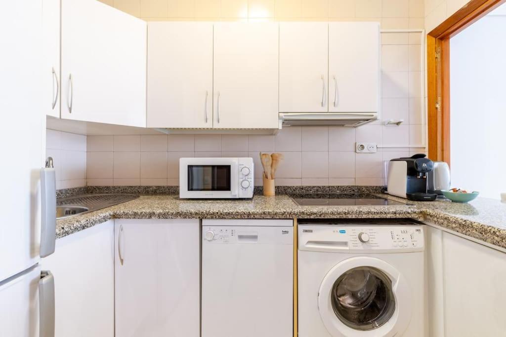 Apartment Mv Brand New Downtown Martinvilla *