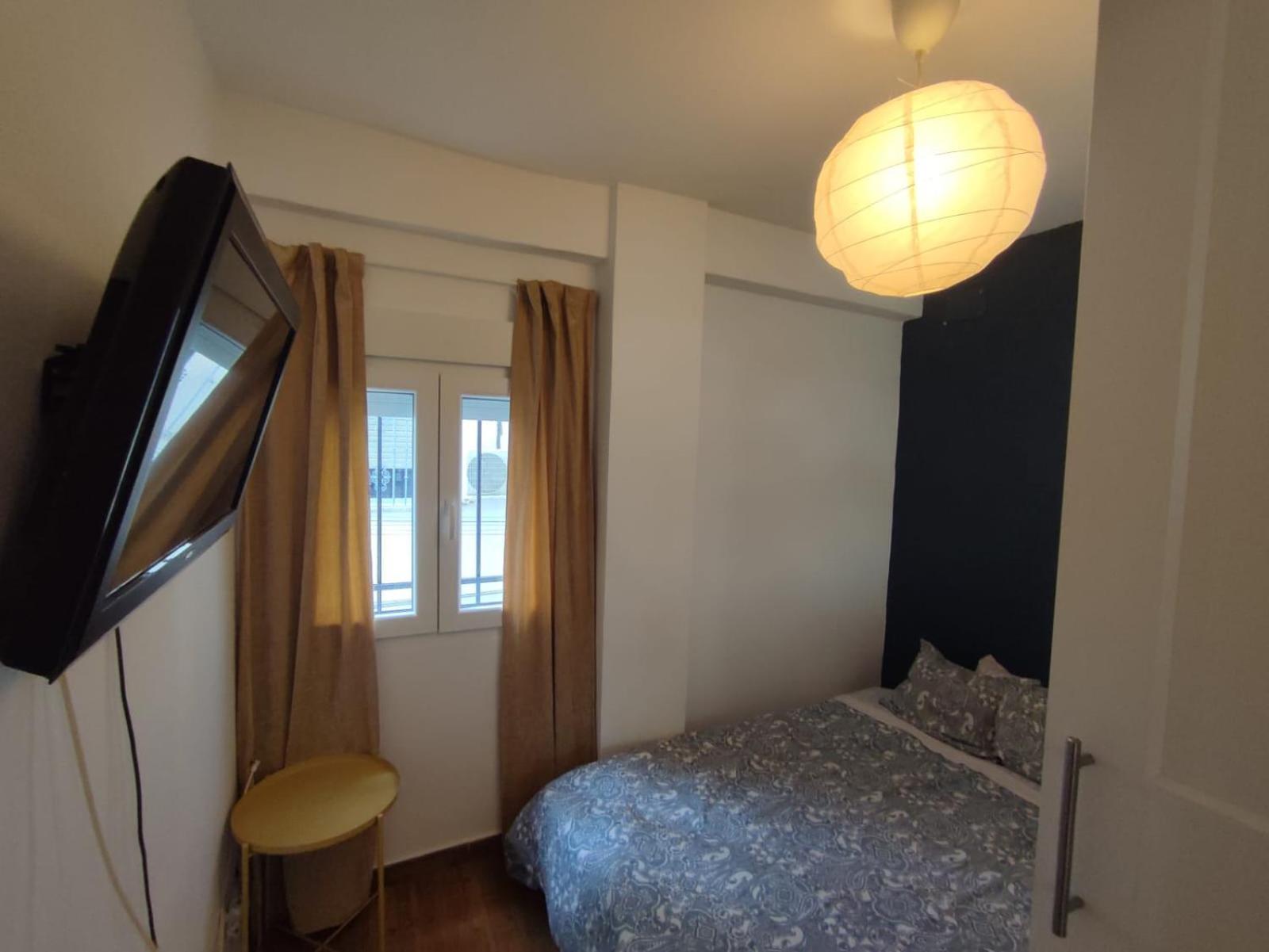 Apartment Piso Reformado 3 *