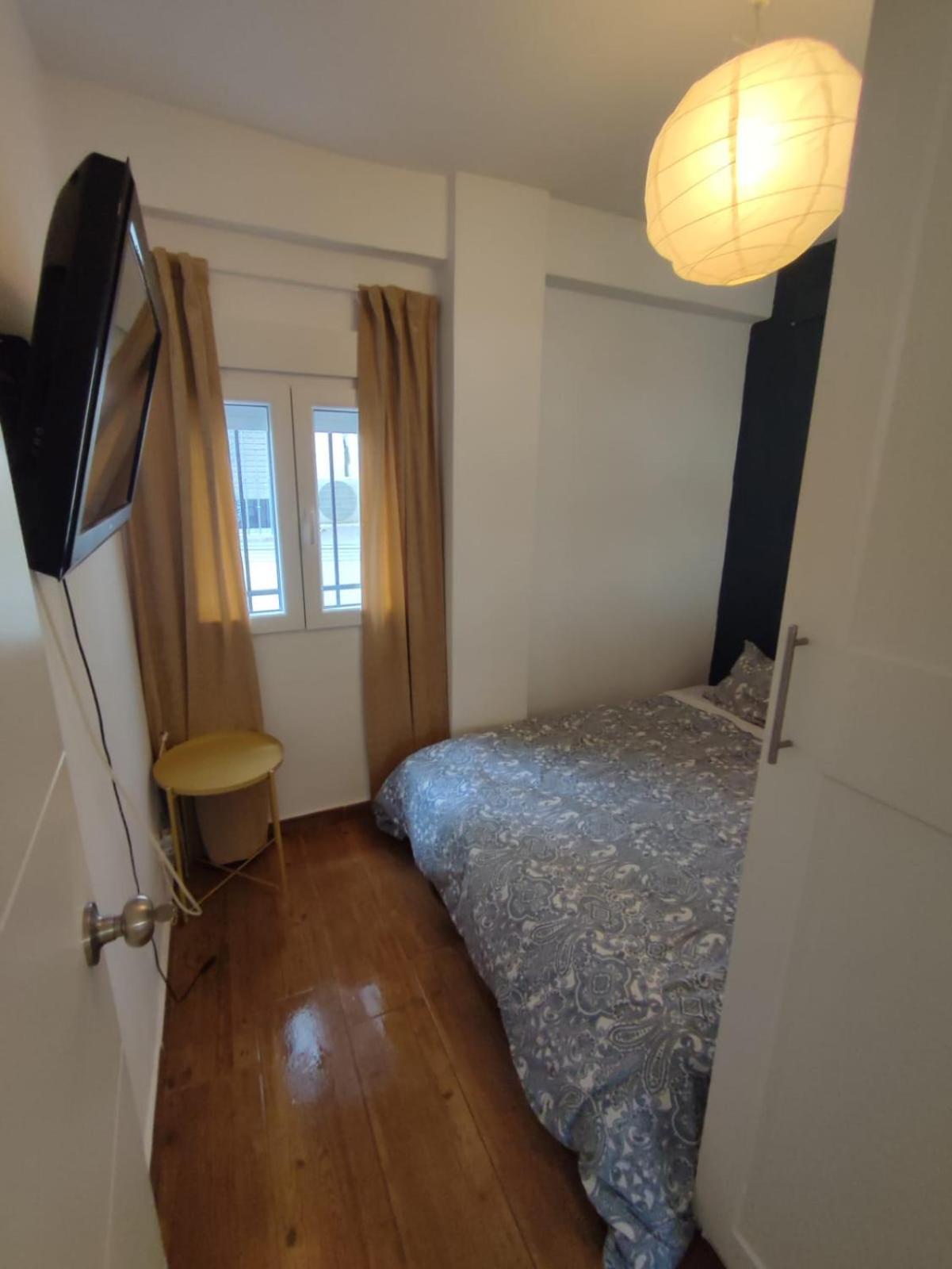 Apartment Piso Reformado 3 *