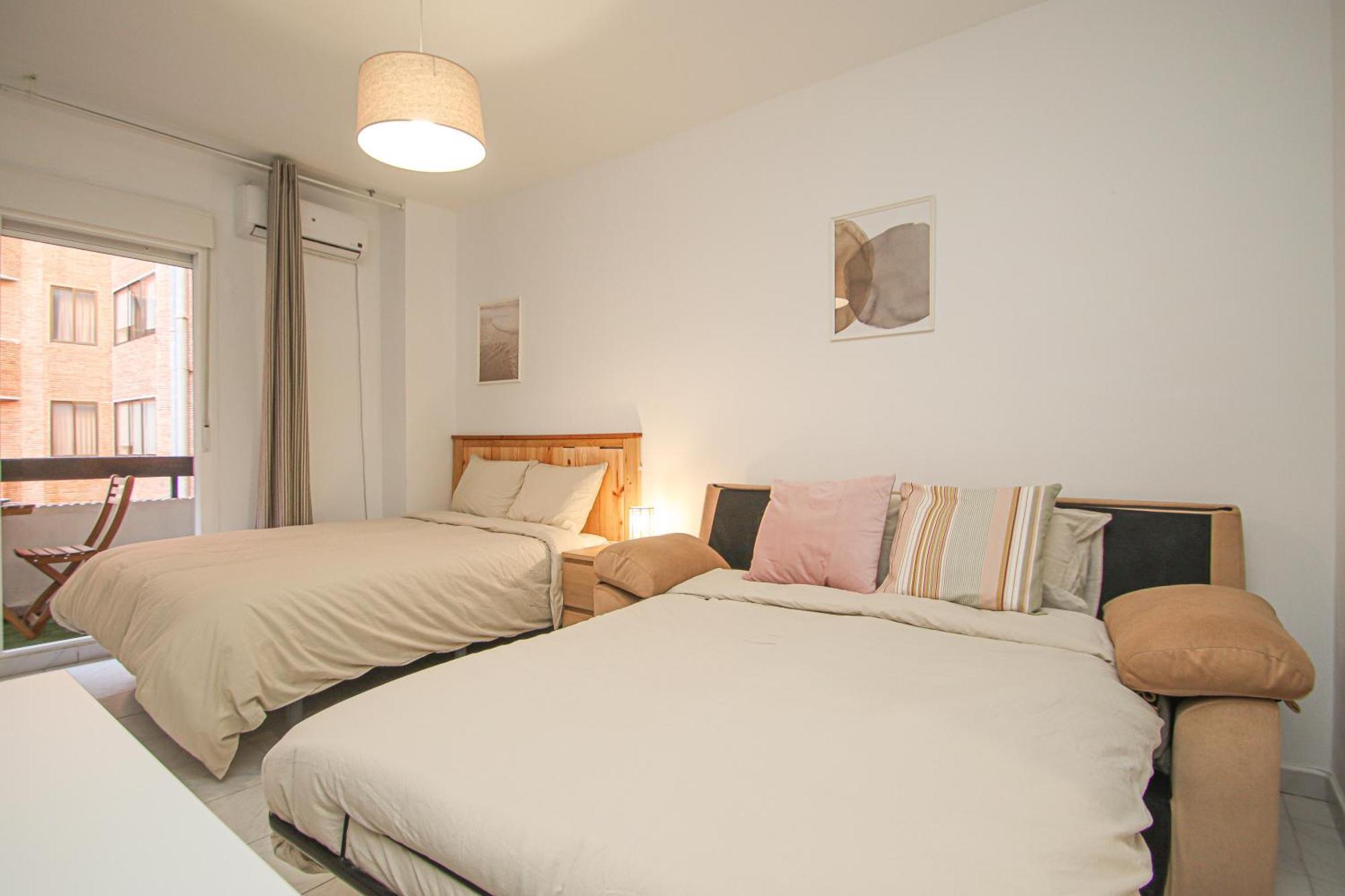 Wonderful 15m Walk To Giralda And Feria Apartamento *