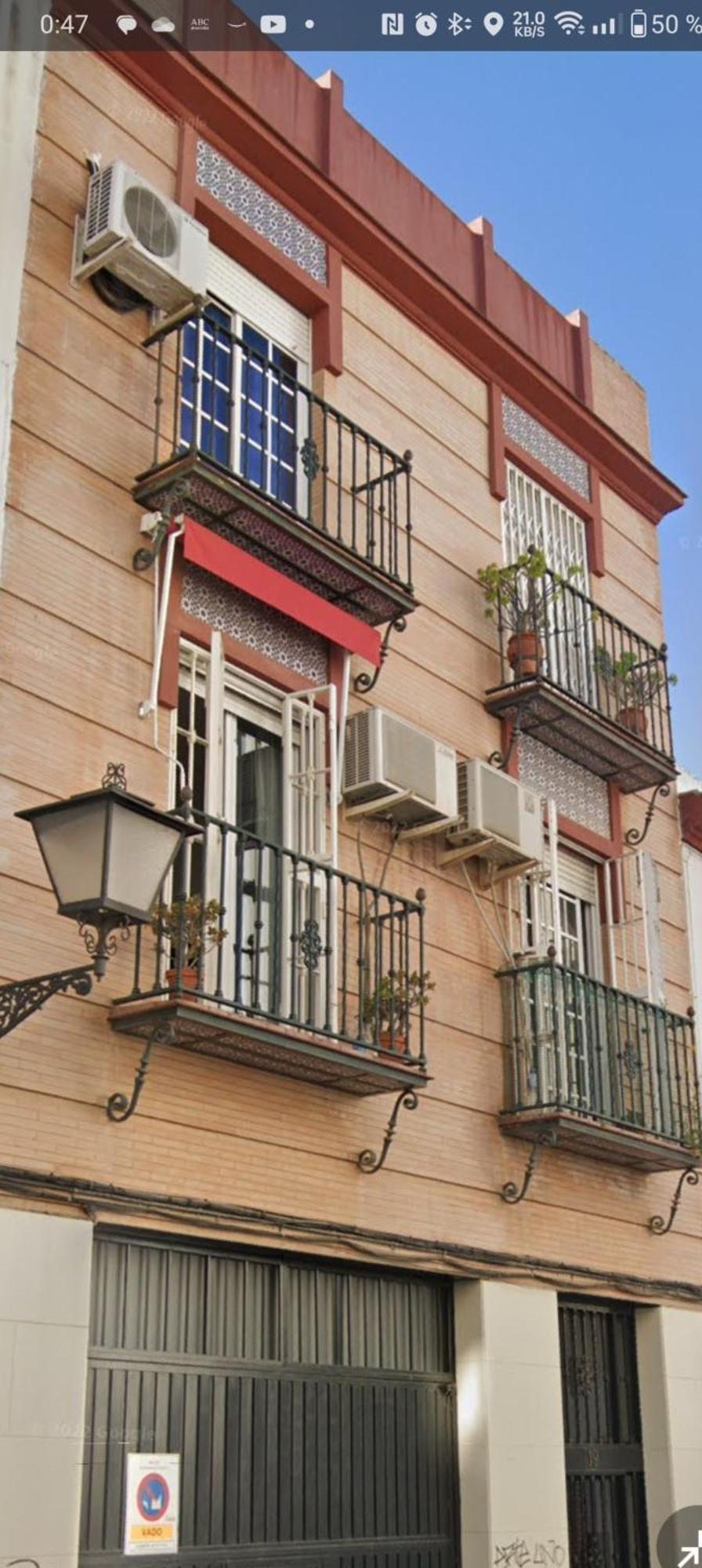Apartment Luminoso Exterior Con Balcon Y Patio En Centro Historico Feria-alameda Seville