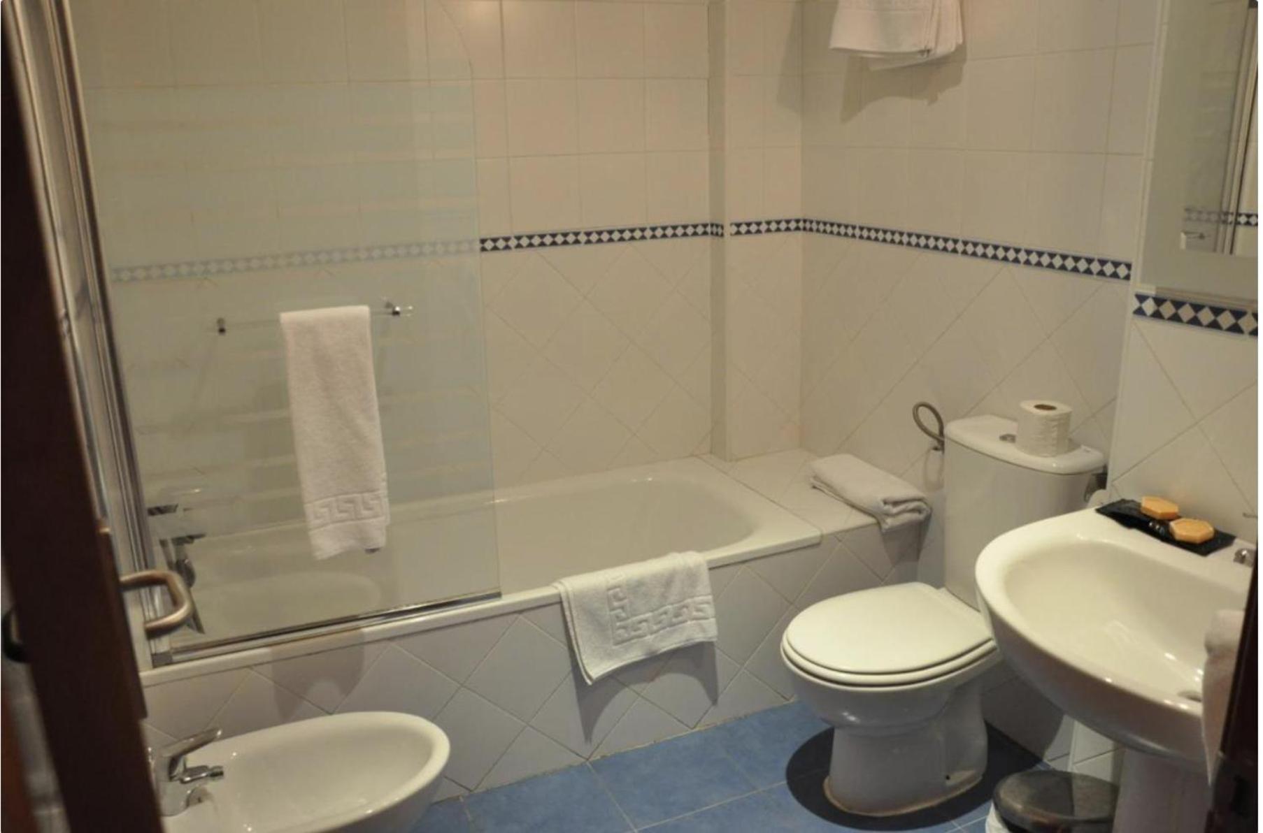 Sevillahome-apartamento Complejo Piscina Parking * Seville