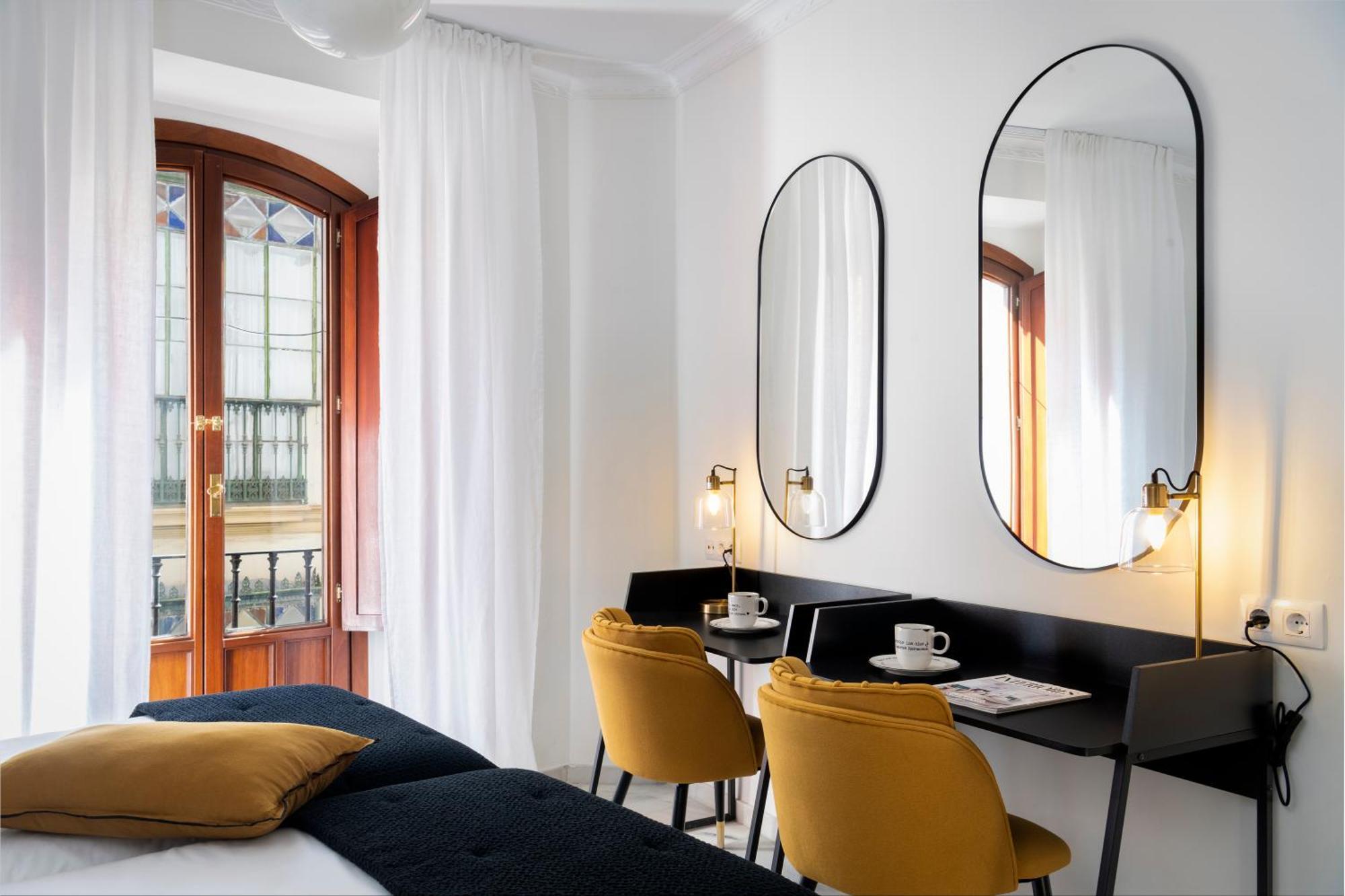 Magno Hernando Colon Luxury Duplex Apartment *