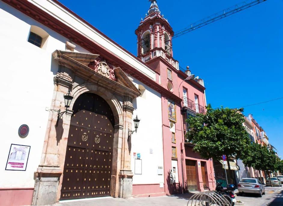 Triana Deluxe Duplex Apartment