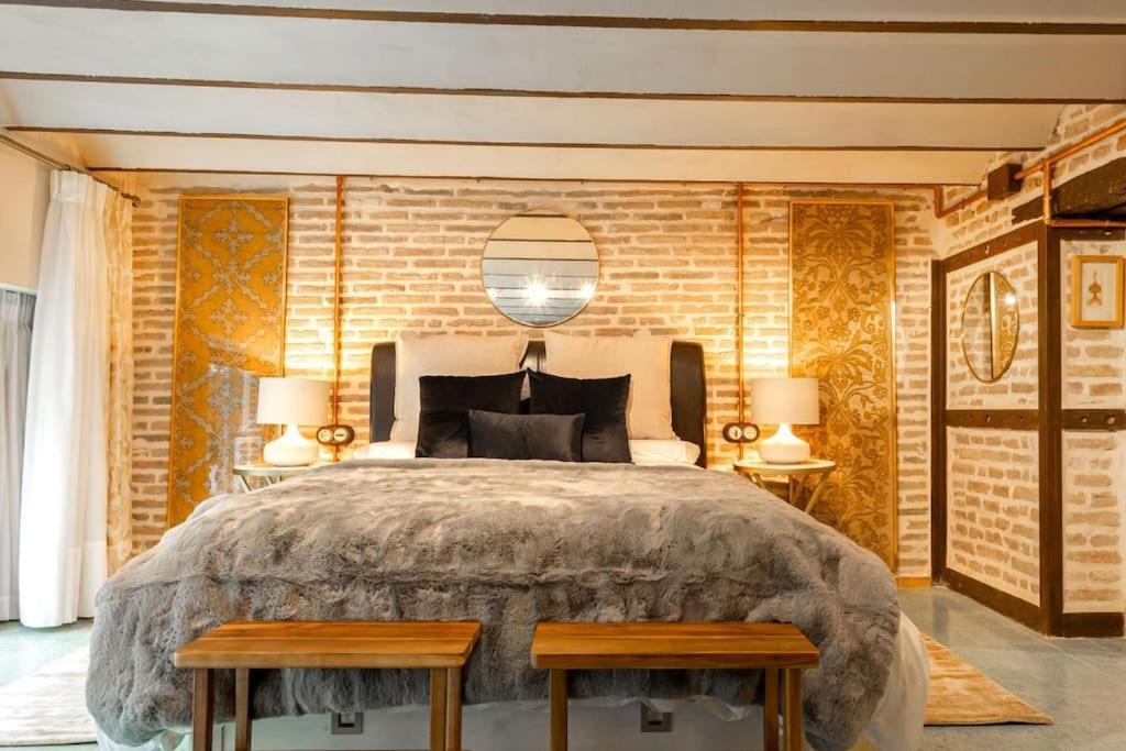 Triana Deluxe Duplex Seville