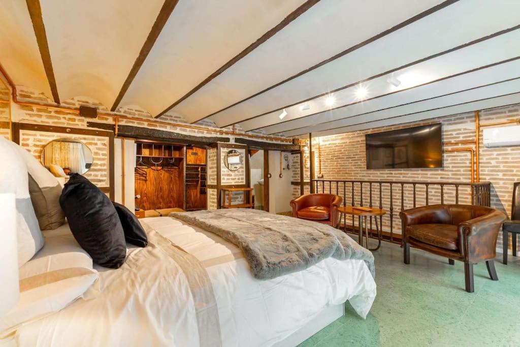 Triana Deluxe Duplex * Seville