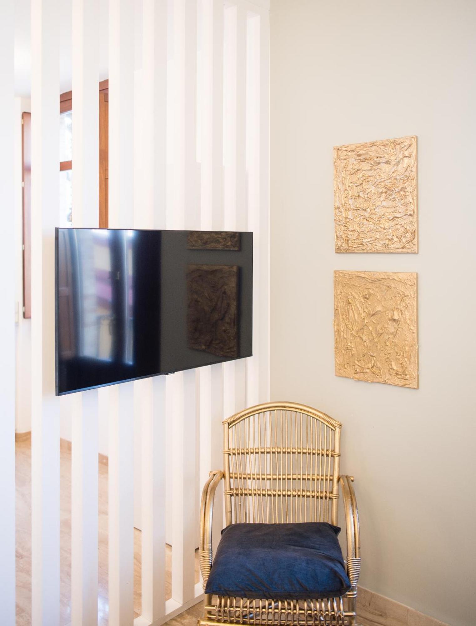 Exclusive Triplex With Private Terrace Apartment *