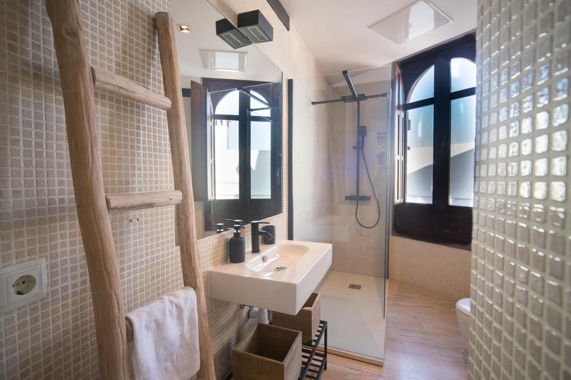 Exclusive Triplex With Private Terrace *