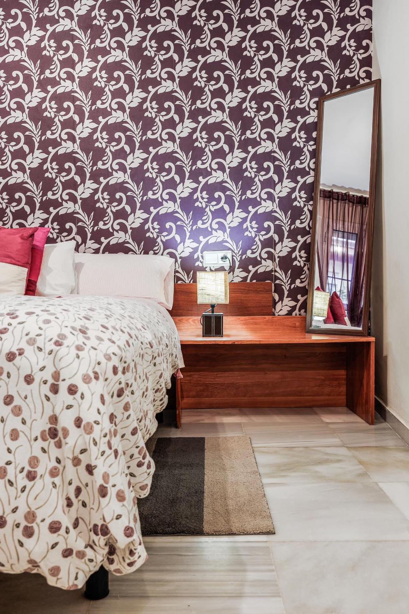 Apartment San Jacinto Triana Location