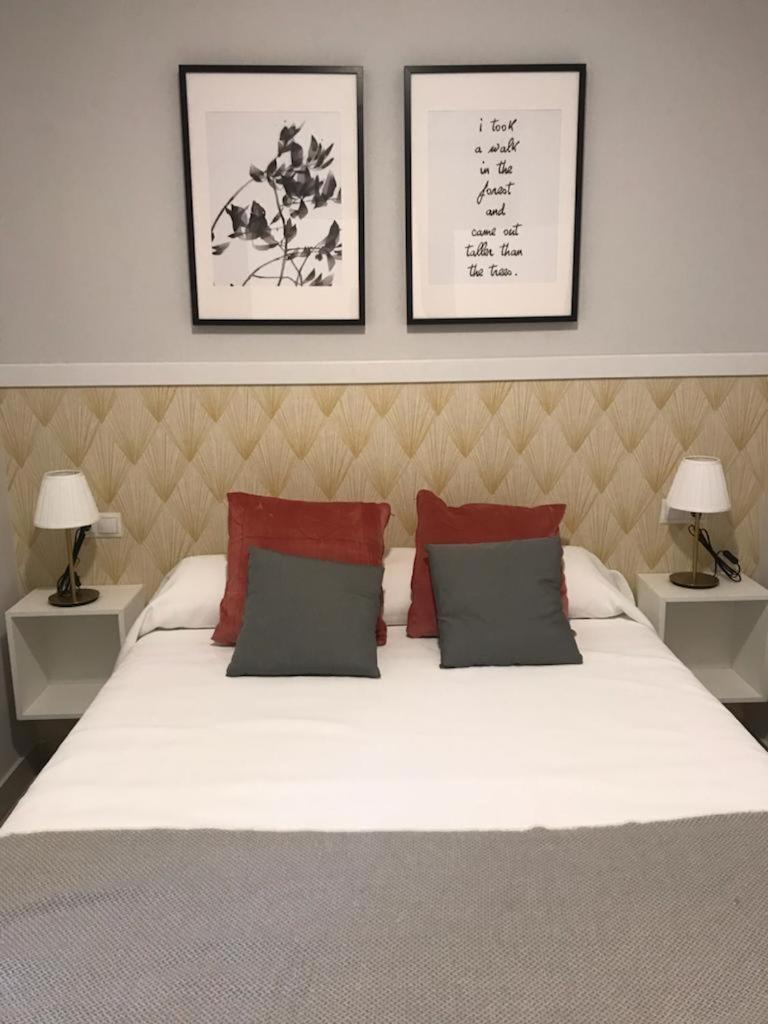 En Triana: Junto San Jacinto Parking Opcional Apartment *