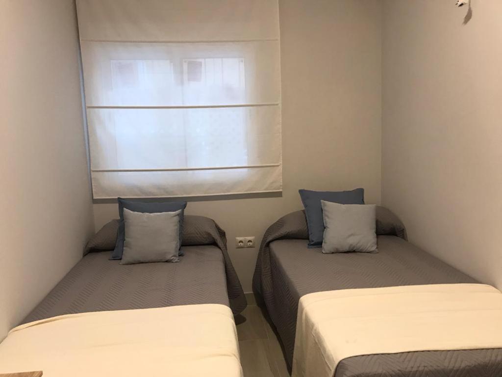Apartment En Triana: Junto San Jacinto Parking Opcional Seville