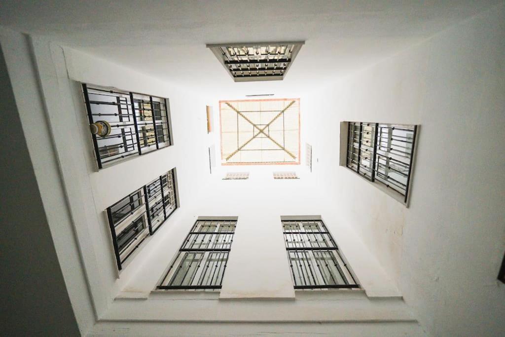 En El Barrio De San Lorenzo, Junto A La Basilica Del Gran Poder Apartamento Sevilla
