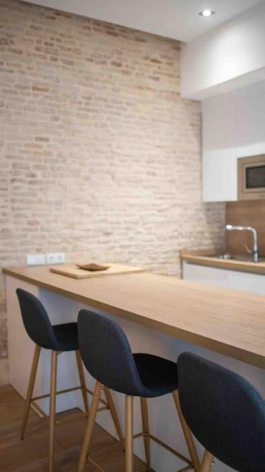 Apartment En Triana, Tranquilo, Independiente Seville