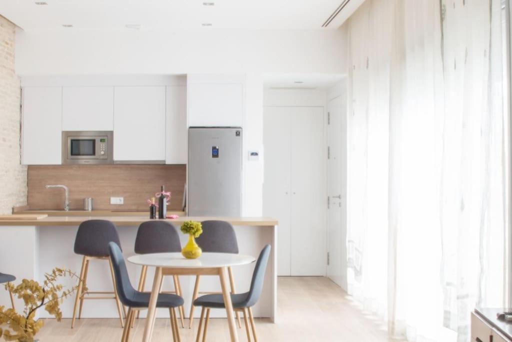 Apartment En Triana, Tranquilo, Independiente Seville
