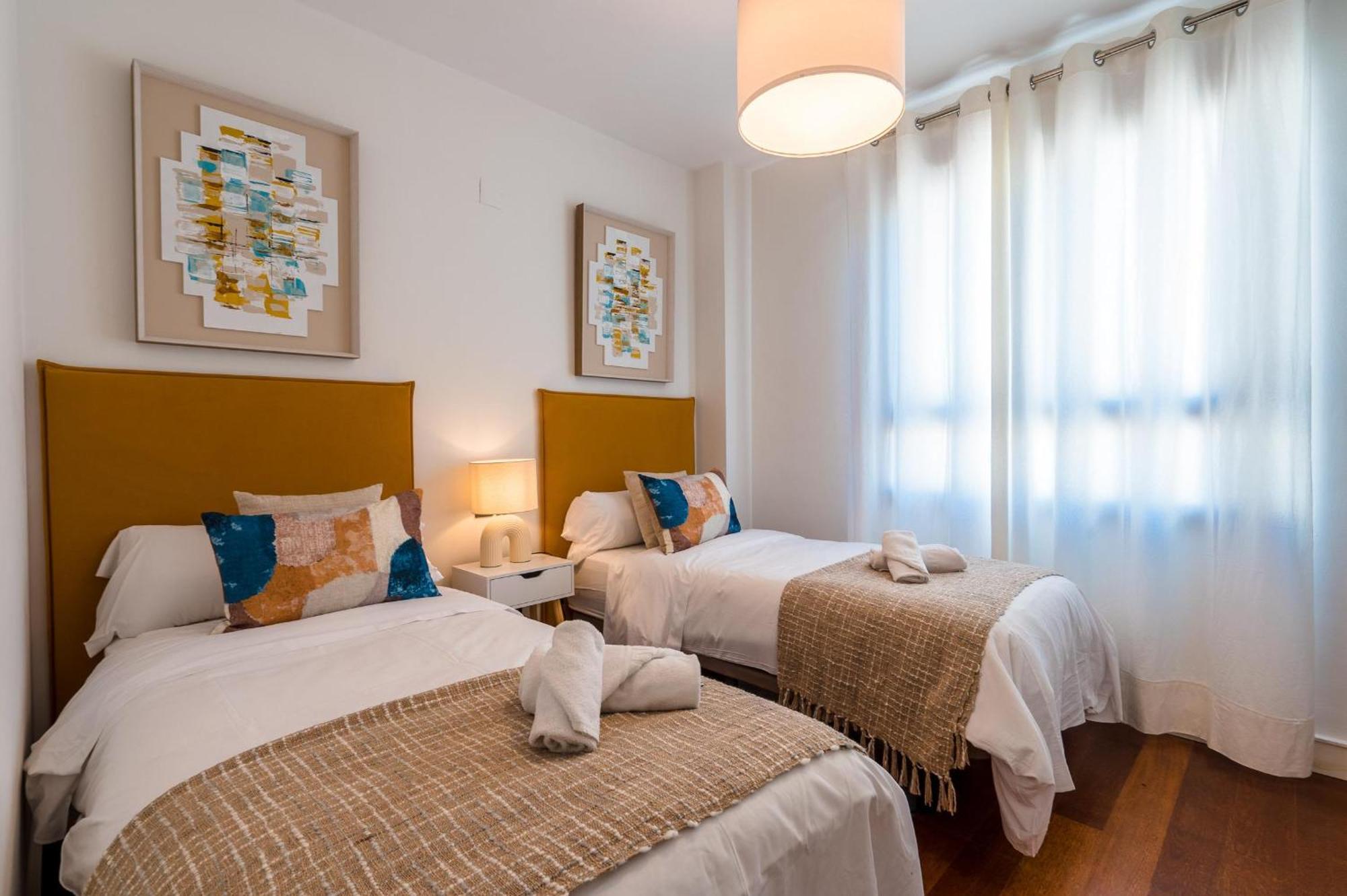San Bernardo Free Parking Apartment Seville